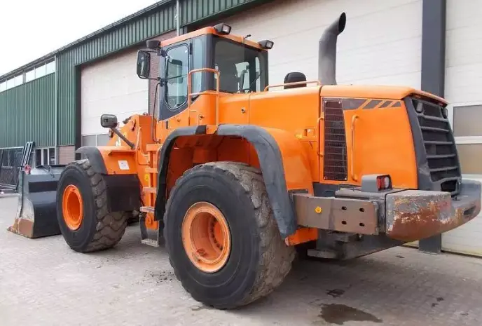 Фронтальный погрузчик Doosan DL 400- фото № 5