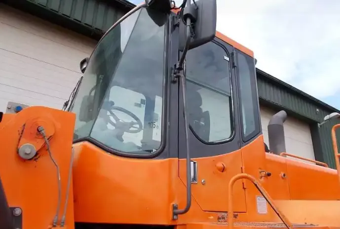 Фронтальный погрузчик Doosan DL 400- фото № 6