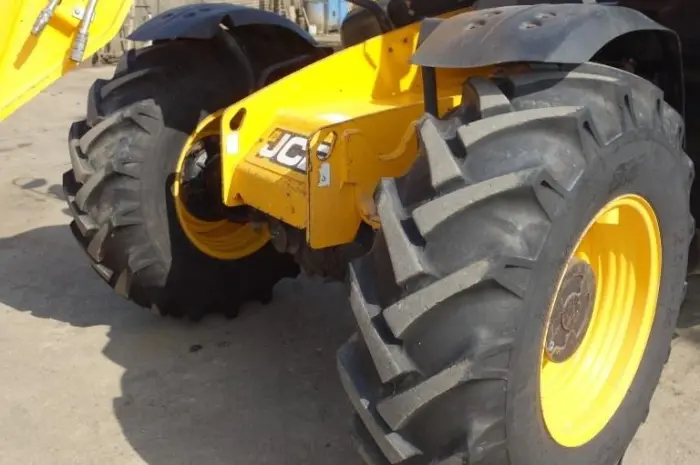 Купить Телескопический погрузчик JCB 531-70 2011 года- фото № 8