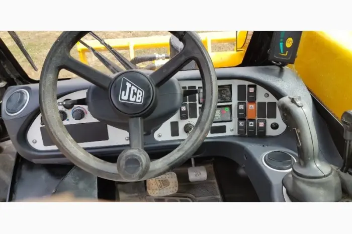 Телескопический погрузчик JCB 524-50 2011 года- фото № 10