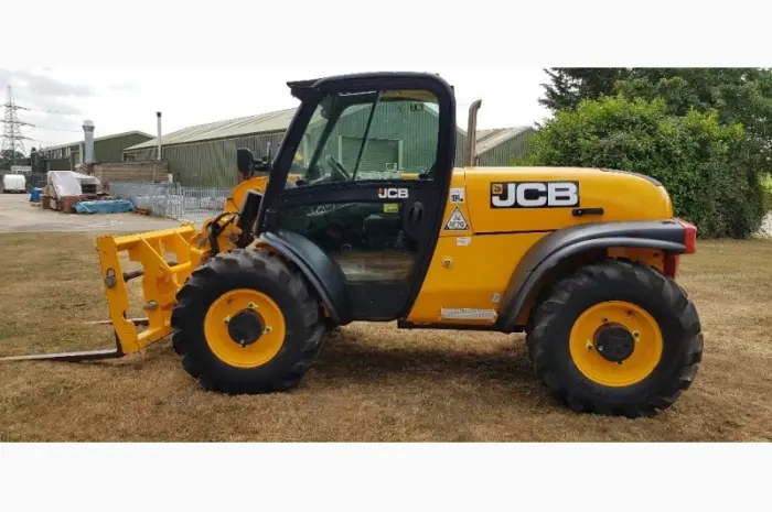 Телескопический погрузчик JCB 524-50 2011 года- фото № 2