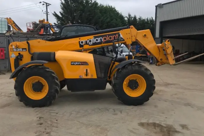 Телескопический погрузчик JCB 535-95 2011 года- фото № 3