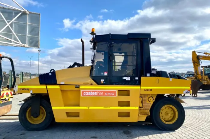Каток Caterpillar PS300C 2010- фото № 1