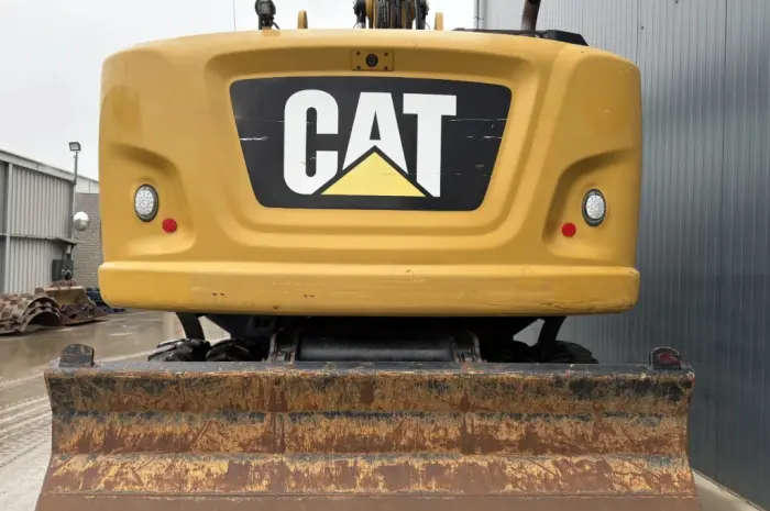 Caterpillar M318F- фото № 9