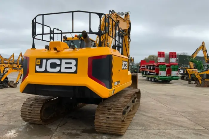 JCB 220X L SV 2024 рік- фото № 3