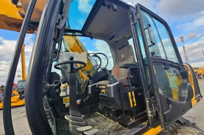 JCB JS 175 W 2015 р- фото № 9