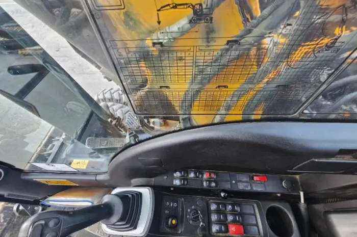 JCB JS 175 W 2015 р- фото № 12