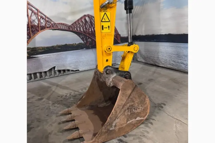 JCB JS145W + 2018 рік- фото № 16