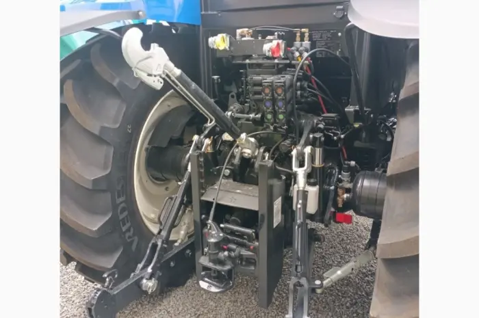 New Holland T6050 PLUS - 127к.с- фото № 3