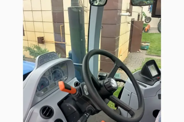 Трактор New Holland T6090 Classic 165к.с- фото № 3