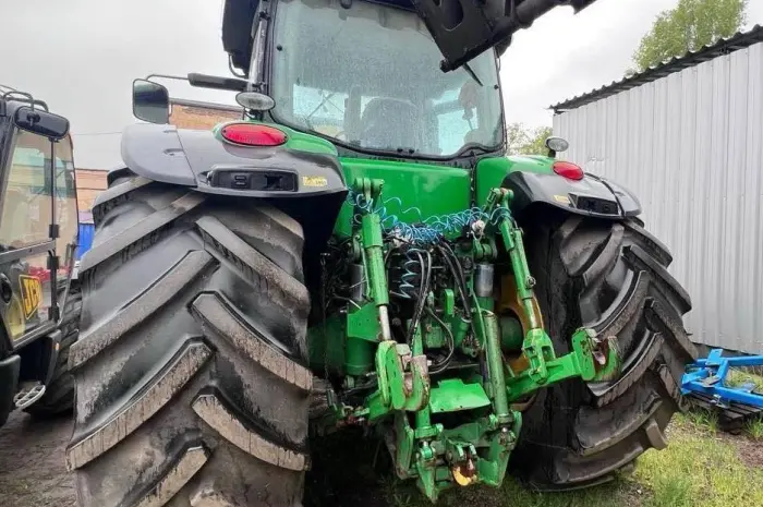 Трактор колісний John Deere 8345R- фото № 3