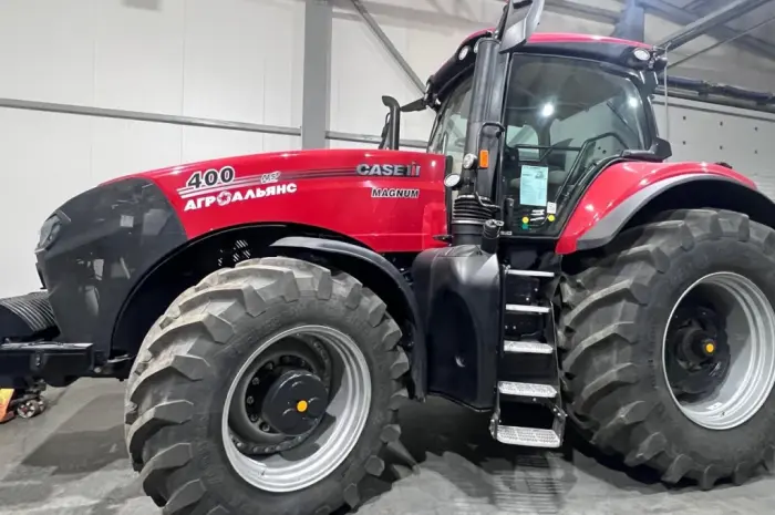 Трактор колісний Case IH Magnum 400- фото № 1