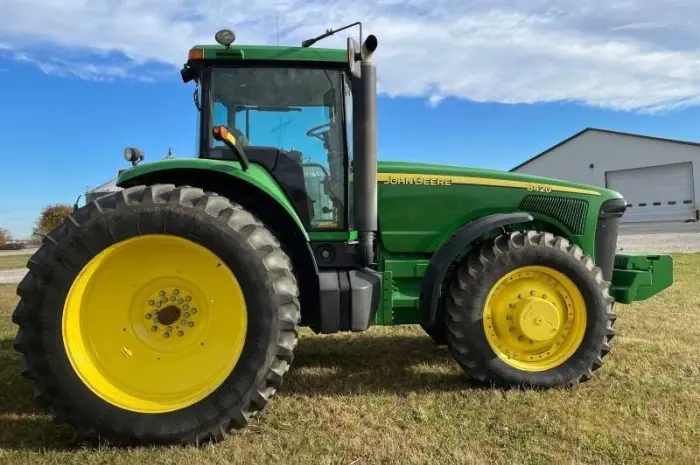John Deere 8420 трактор колісний амереканський- фото № 3