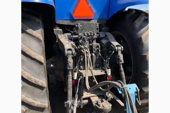 Трактор колісний New Holland T8.410- фото № 4