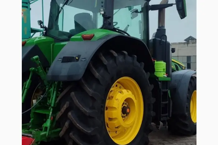 Трактор колісний John Deere 8R 340- фото № 9