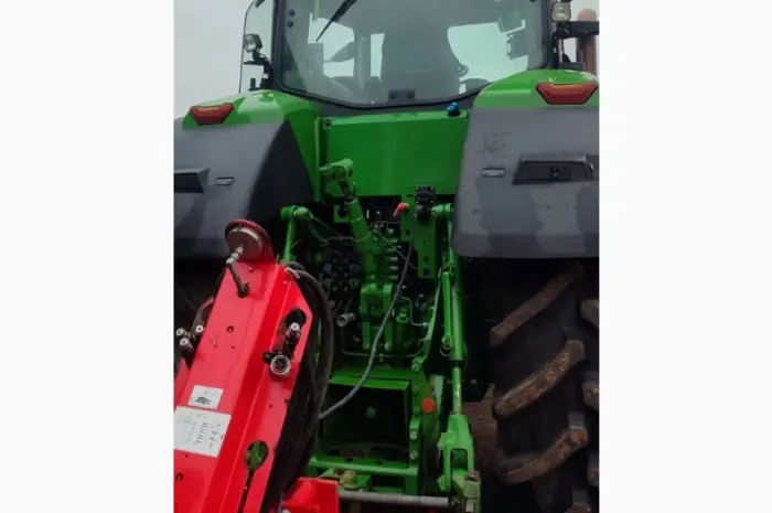 Трактор колісний John Deere 8R 340- фото № 10