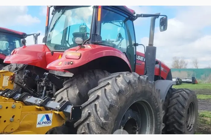 Трактор колісний Case IH Magnum 340- фото № 4