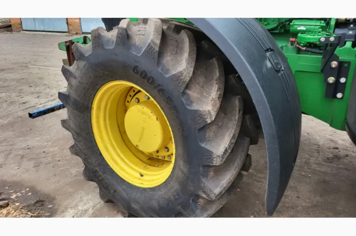 Трактор колісний John Deere 7830- фото № 7