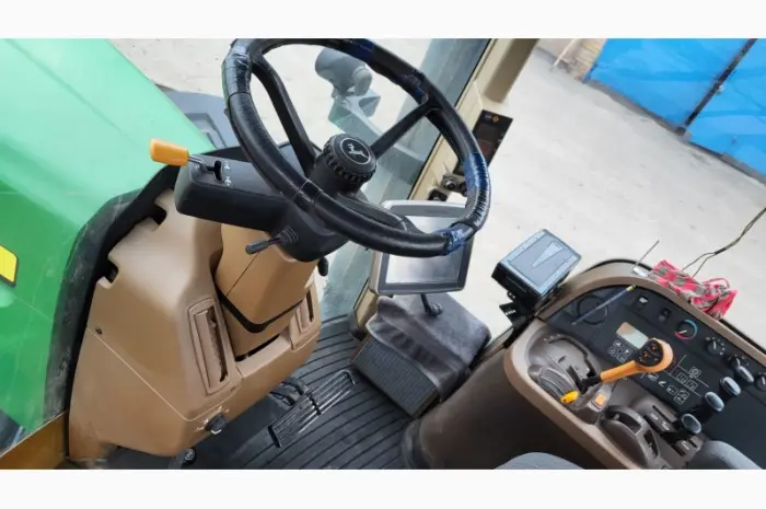 Трактор колісний John Deere 7830- фото № 9