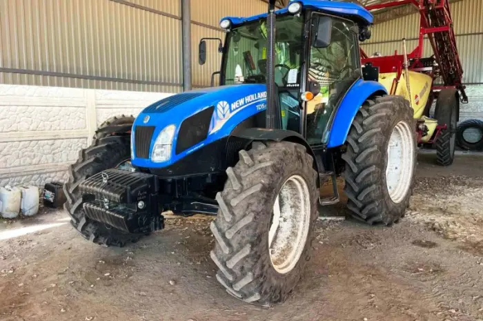 Трактор New Holland TD5.110- фото № 1