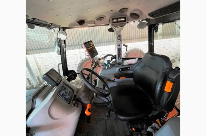 Трактор New Holland TD5.110- фото № 3