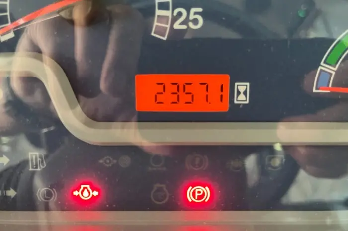 Трактор New Holland TD5.110- фото № 4