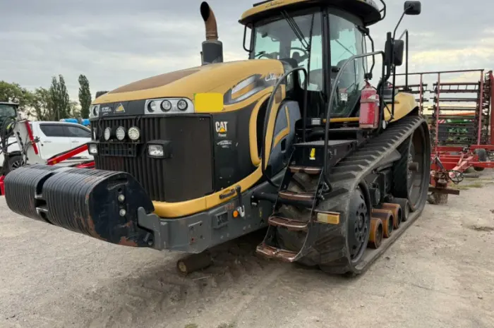 Трактор гусеничний Challenger MT 865C- фото № 1