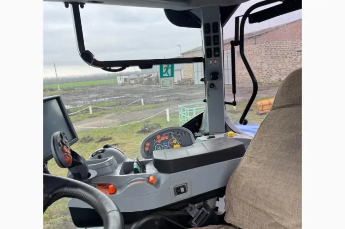 Трактор New Holland T7.315- фото № 8