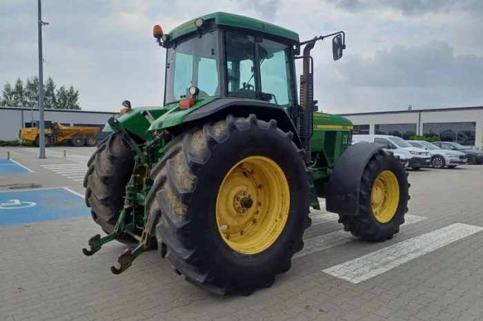 Трактор John Deere 7710- фото № 10