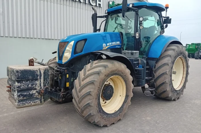 Трактор New Holland T7.250- фото № 3