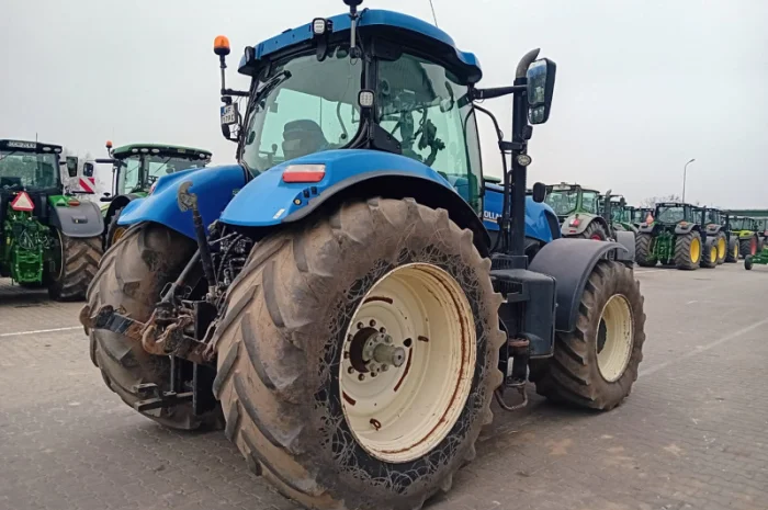Трактор New Holland T7.250- фото № 7