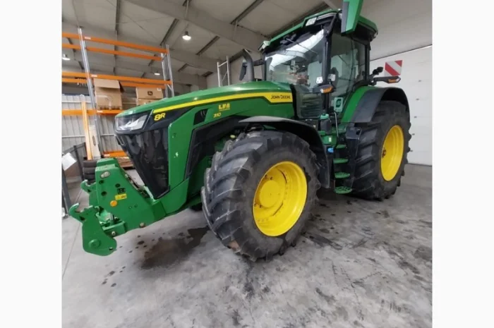 Трактор John Deere 8R 310- фото № 6