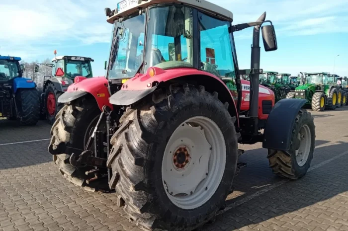 Трактор Massey Ferguson 5465- фото № 6