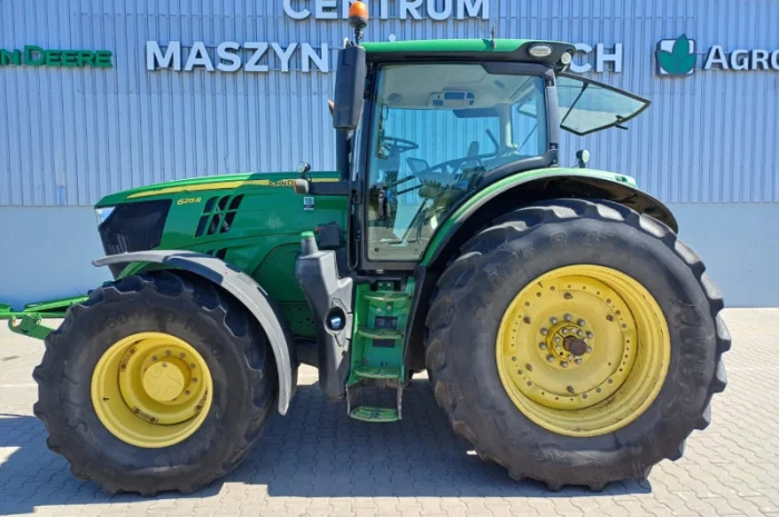 Трактор John Deere 6215R- фото № 4