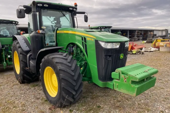 John Deere 8310R 2013 рік- фото № 1