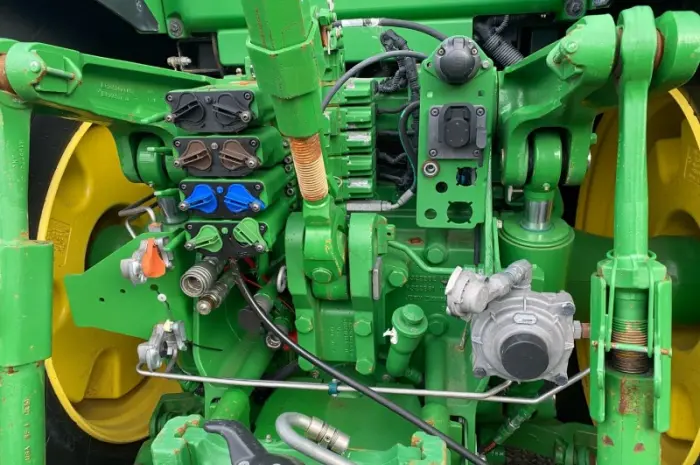 John Deere 8310R 2013 рік- фото № 6