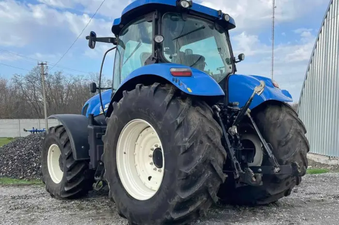 Трактор New Holland Т 7060- фото № 2
