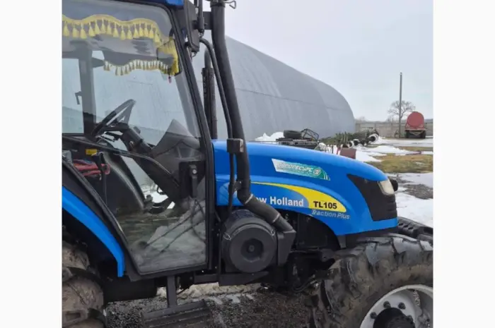 Трактор New Holland TL 105- фото № 10