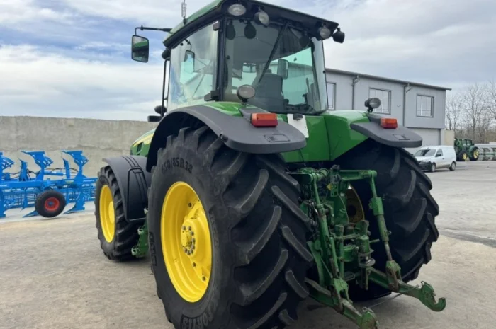 Трактор John Deere 8430 (2006- фото № 2