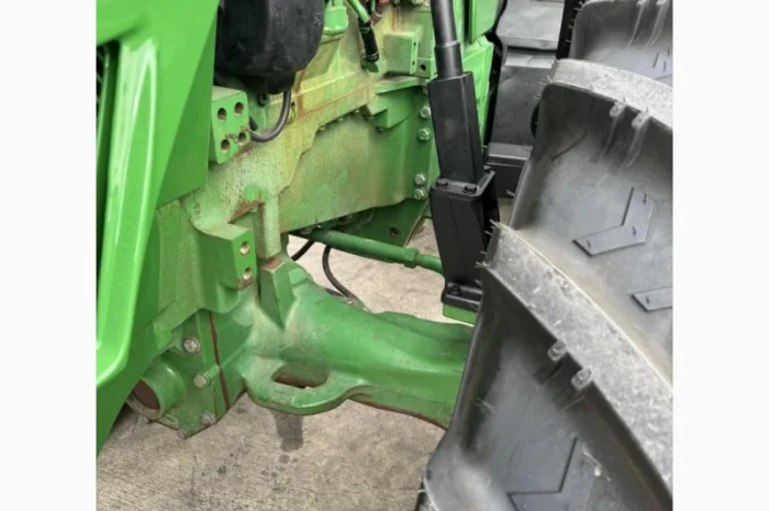 Трактор John Deere 8430 (2006- фото № 8