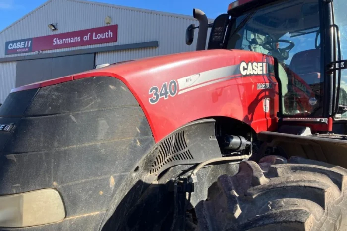Трактор CASE IH MAGNUM 340 (2011)- фото № 8