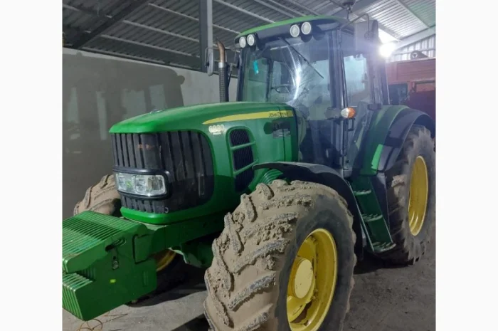 Трактор John Deere 6930 Premimum (2010) - Power Quad- фото № 6