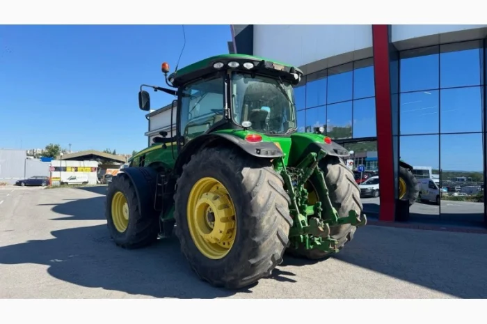 Трактор John Deere 8310R (НОВА задня шина / Powershift)- фото № 12
