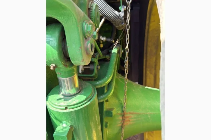 Трактор John Deere 8310R (НОВА задня шина / Powershift)- фото № 8