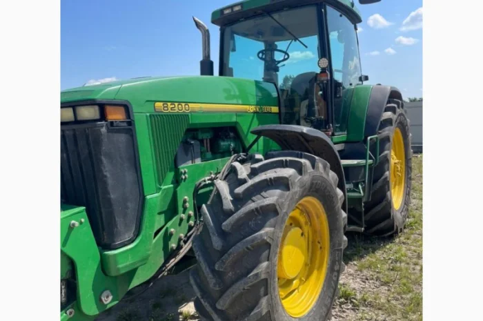 Трактор John Deere 8200 (1996р)- фото № 1