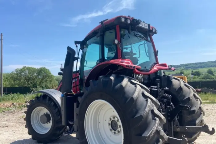 Трактор колісний VALTRA T235 VERSU- фото № 3
