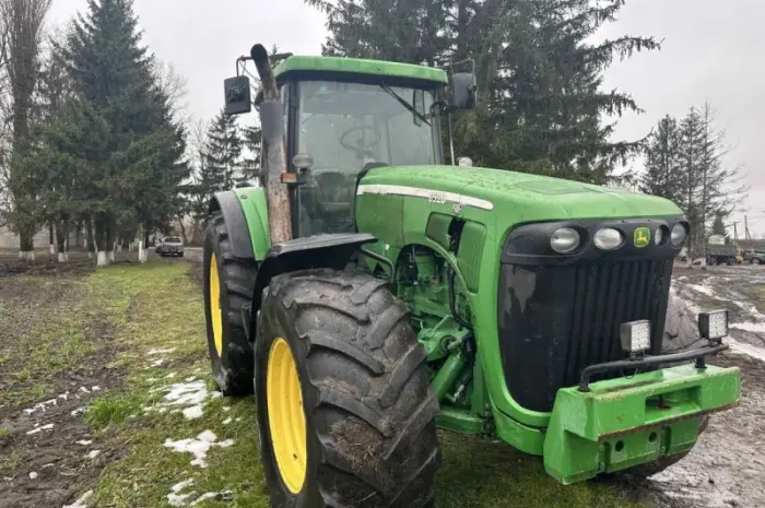 Трактор John Deere 8520- фото № 1