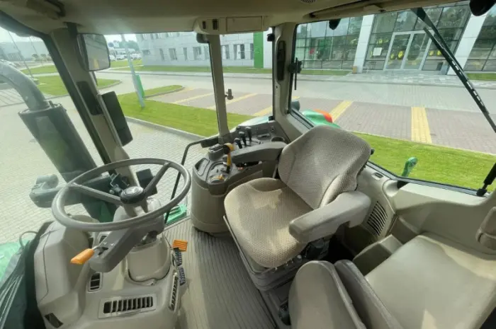 Трактор John Deere 6195M- фото № 10