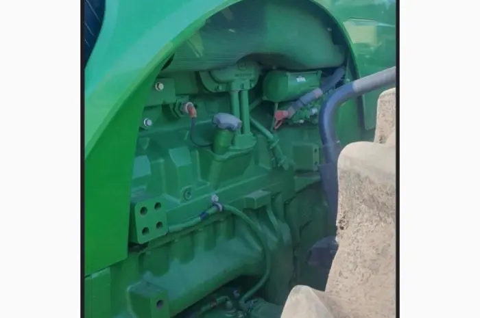 Трактор John Deere 8345R- фото № 2