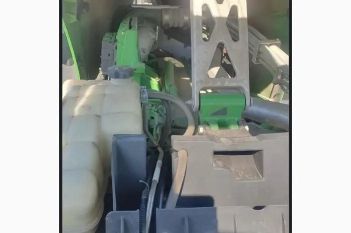 Трактор John Deere 8345R- фото № 5